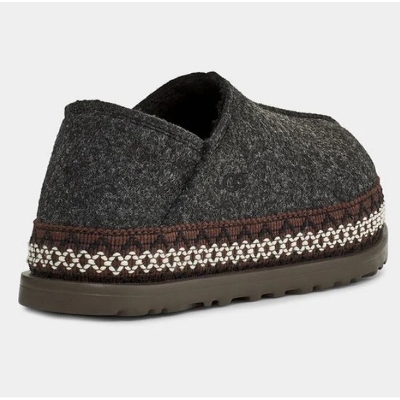 New authentic Ugg women’s refelt tasman slipper black - Picture 4 of 6